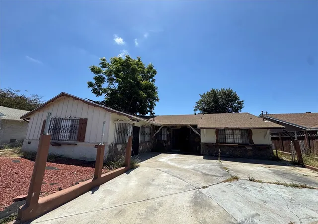 Photo 2 of Single family home for sale at 7265 Skyline Dr, San Diego, CA 92114 | MLS# DW26143111 | Listing updated on 2026-07-07