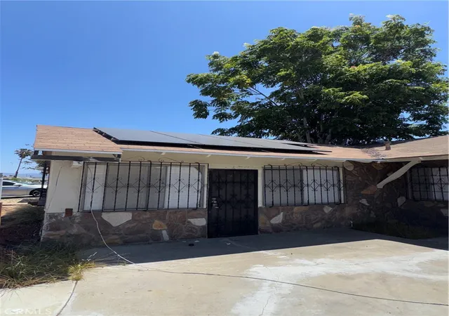 Photo 4 of Single family home for sale at 7265 Skyline Dr, San Diego, CA 92114 | MLS# DW26143111 | Listing updated on 2026-07-07