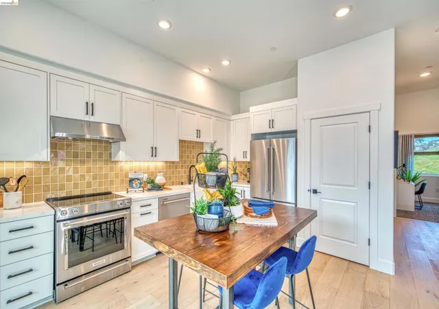 4th image of 28929 Parkridge Loop #80, Hayward, CA 94544 | MLS# 41140205