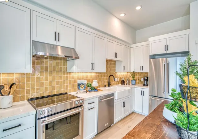 5th image of 28929 Parkridge Loop #80, Hayward, CA 94544 | MLS# 41140205