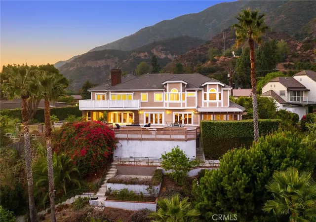 Photo 2 of Mansion for sale at 2226 Cielo, Arcadia, CA 91006 | MLS# AR26143430 | Listing updated on 2026-10-02