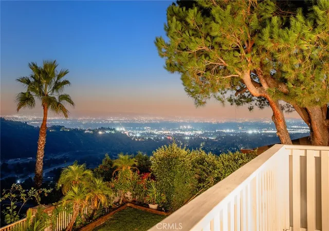 Photo 3 of Single family home for sale at 2226 Cielo, Arcadia, CA 91006 | MLS# AR26143430 | Listing updated on 2026-10-02