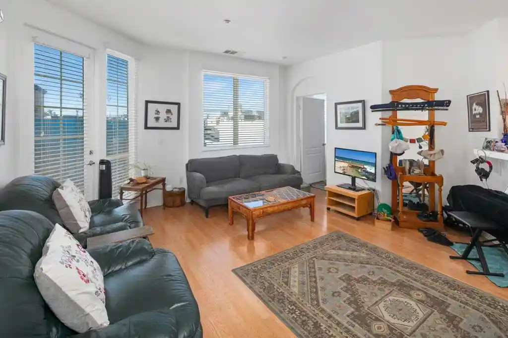 Listing Photo 2 - Condo for sale in 3950 Ohio St located at 3950 Ohio St, San Diego, CA 92104 - Unit #225