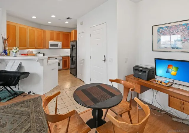 Listing Photo 5 - Condo for sale in building located at 3950 Ohio St, San Diego, CA 92104 - Unit #225