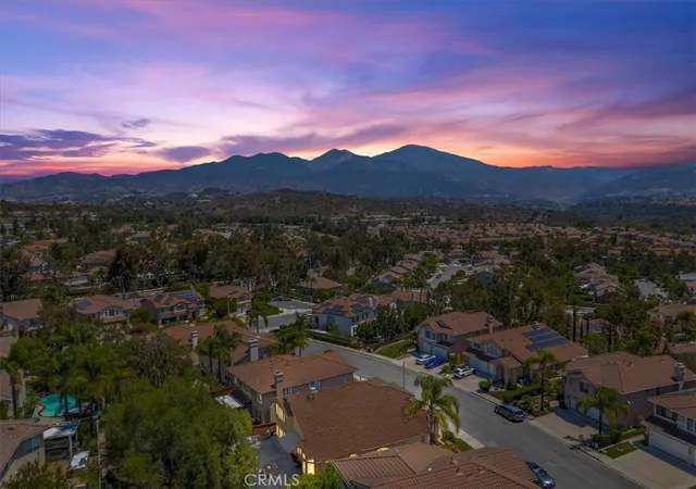 Homes for sale in Rancho Santa Margarita, CA | 7 Via Berrendo, Rancho Santa Margarita, CA 92688 | MLS# OC26142720