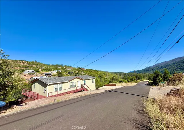 39th image of 15320 Trinity Rd, Cobb, CA 95426 | MLS# LC26142977