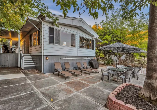 Photo 4 of Manufactured home for sale at 9859 Crestview Dr, Clearlake, CA 95422 | MLS# LC26143202 | Listing updated on 2026-07-07