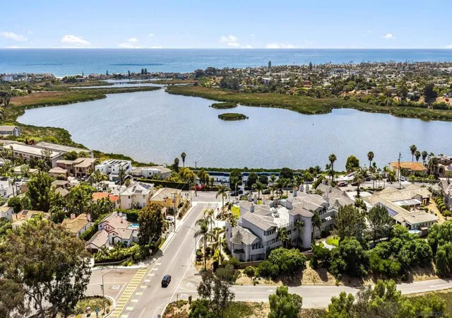2nd image of 1128 Las Flores, Carlsbad, CA 92008 | MLS# 260016002SD