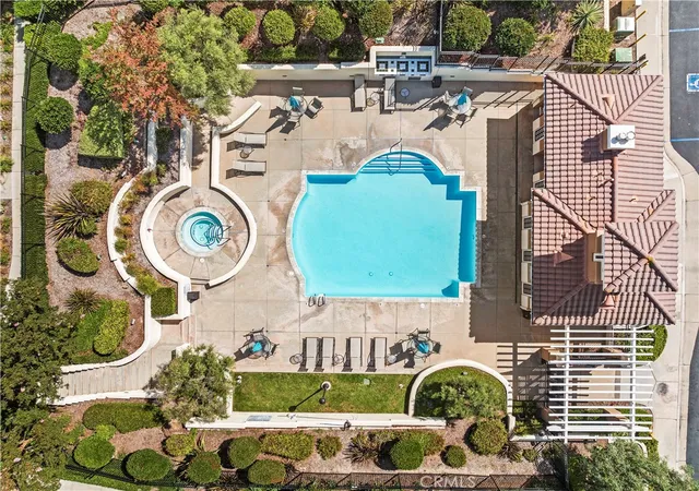 36th image of 25 Via Vicini, Rancho Santa Margarita, CA 92688 | MLS# OC26142399