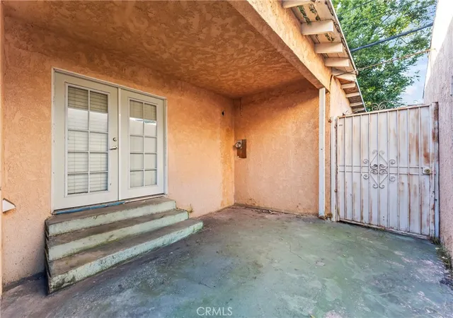 Photo 31 of Single family home for sale at 1209 E 124th Street, Los Angeles, CA 90059 | MLS# OC26143049 | Listing updated on 2026-09-23