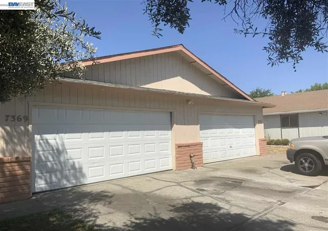 3rd image of 7369 Kelley Dr, Stockton, CA 95207 | MLS# 41140246