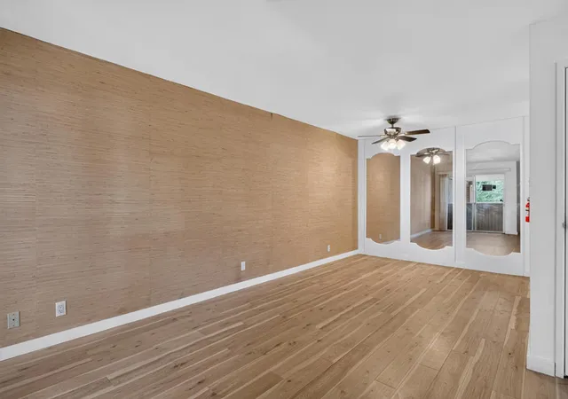 Photo 3 of Condo for sale at 420 N Villa Ct #208, Palm Springs, CA 92262 | MLS# 219149846DA | Listing updated on 2026-09-29