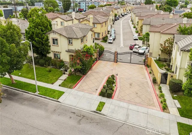 Photo 4 of Sale Pending at 8306 Telegraph, Downey, CA 90240 | MLS# DW26142915 | Listing updated on 2026-10-01