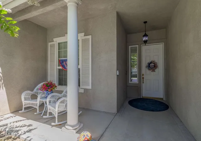 Homes for sale in Bakersfield, CA | 9906 Cinderella Ave, Bakersfield, CA 93311 | MLS# V1-37343