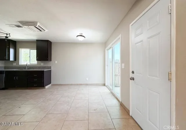5th image of 40205 162Nd St E, Palmdale, CA 93591 | MLS# SR26143672