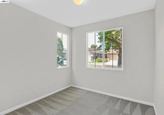 Homes for sale in Elk Grove, CA | 8415 Merry Hill Way, Elk Grove, CA 95624 | MLS# 41140254