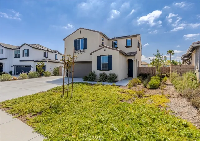 2nd image of 30876 Douglas Crest Cir, Menifee, CA 92584 | MLS# PW26141934