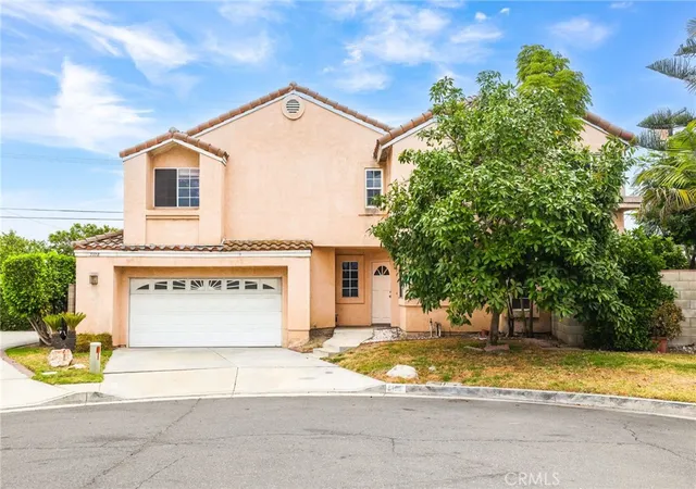 Photo 2 of Sale Pending at 5108 W Napali, Santa Ana, CA 92704 | MLS# OC26135404 | Listing updated on 2026-10-07