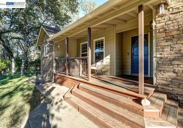Photo 2 of Single family home for sale at 19650 Russell, Cottonwood, CA 96022 | MLS# 41140258 | Listing updated on 2026-07-08