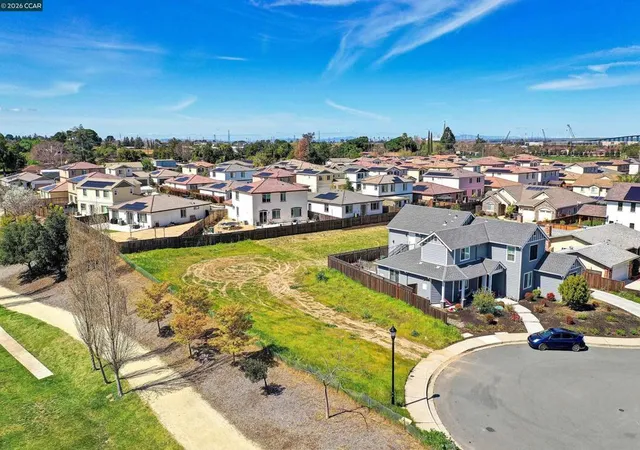3rd image of 4901 Beldin Ln, Oakley, CA 94561 | MLS# 41140266