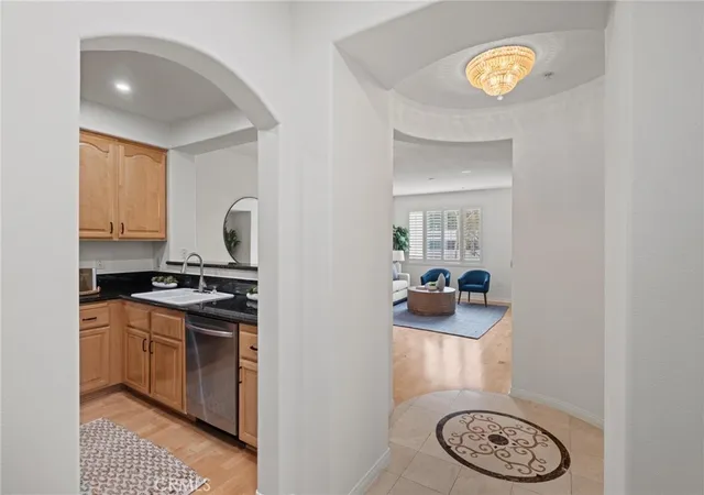3rd image of 2605 Sepulveda Blvd #316, Torrance, CA 90505 | MLS# SB26137949