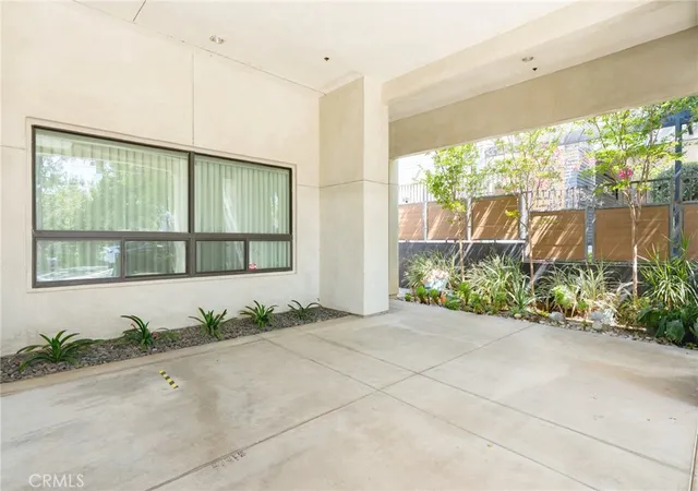 3rd image of 319 Camillo Rd, Sierra Madre, CA 91024 | MLS# AR26142775