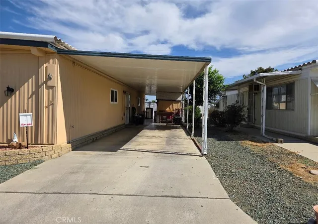 Photo 2 of Manufactured home for sale at 1744 Santiago, Hemet, CA 92545 | MLS# SW26143809 | Listing updated on 2026-09-10