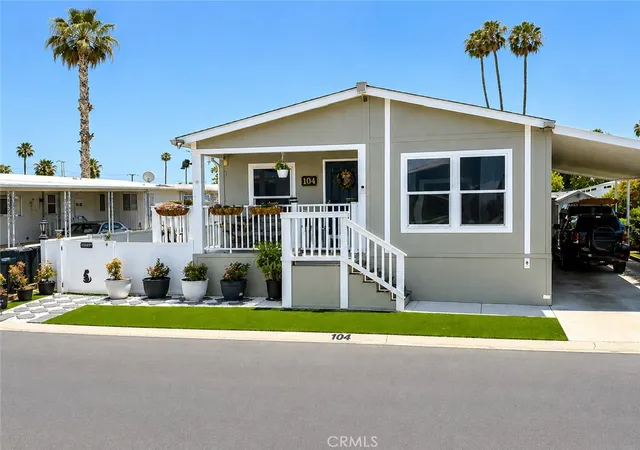 1st image of 601 N Kirby St Space 104, Hemet, CA 92545 | MLS# SW26131964