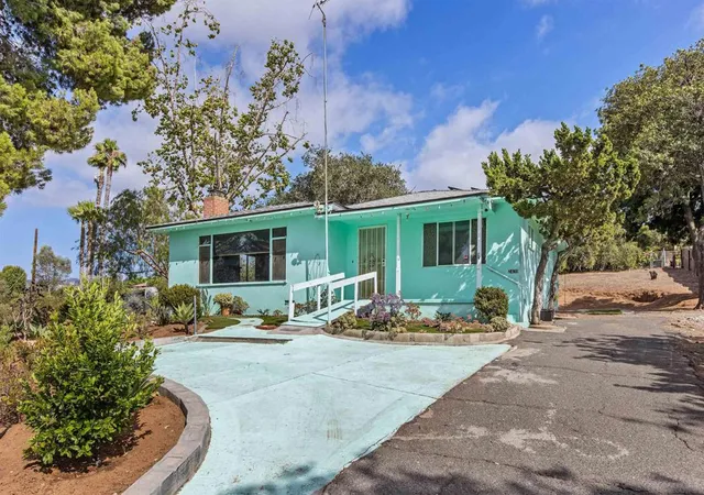 2nd image of 2439 Patterson Rd, Escondido, CA 92027 | MLS# 260016034SD