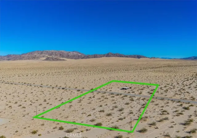 Photo 2 of Single family home for sale at 87101 29 Palms Hwy, 29 Palms, CA 92277 | MLS# JT26143863 | Listing updated on 2026-07-02