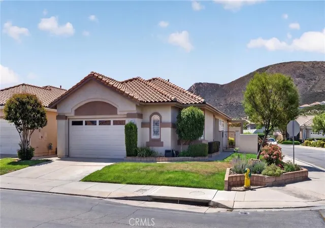 Photo 1 of Single family home for sale at 5886 Myrtle Beach Dr, Banning, CA 92220 | MLS# IG26143455 | Listing updated on 2026-10-01