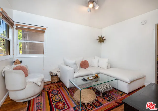 5th image of 13013 Venice Blvd, Los Angeles, CA 90066 | MLS# 26854923