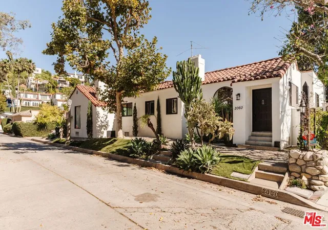 25th image of 2060 High Tower Dr, Los Angeles, CA 90068 | MLS# 26854909