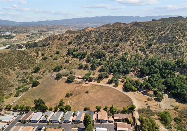 Photo 2 of Single family home for sale at 27772 Parker Rd, Castaic, CA 91384 | MLS# SR26143907 | Listing updated on 2026-09-11