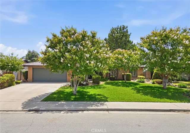 3rd image of 704 Winchester St, Bakersfield, CA 93309 | MLS# SR26143937