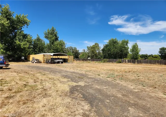 Photo 4 of Single family home for sale at 11 Ardee Ct, Oroville, CA 95965 | MLS# OR26133305 | Listing updated on 2026-09-30