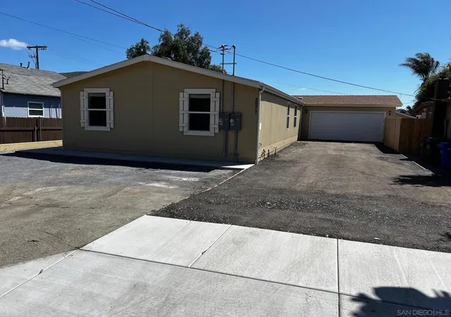 4th image of 8975 Lamar St, Spring Valley, CA 91977 | MLS# 260016057SD