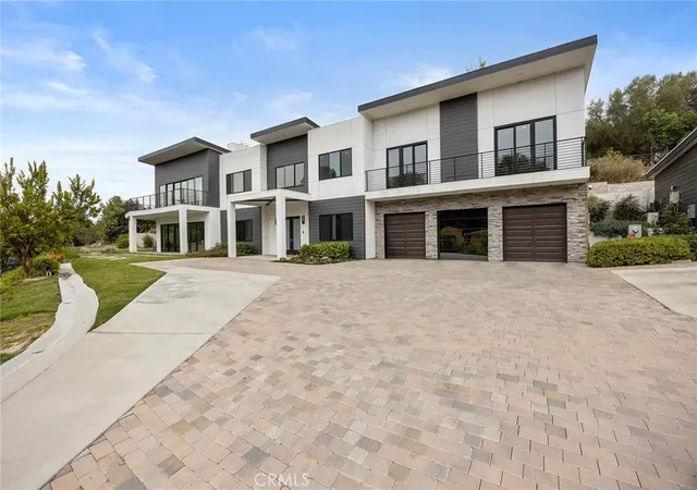 3rd image of 1911 Tumin Rd, La Habra Heights, CA 90631 | MLS# PW26143949