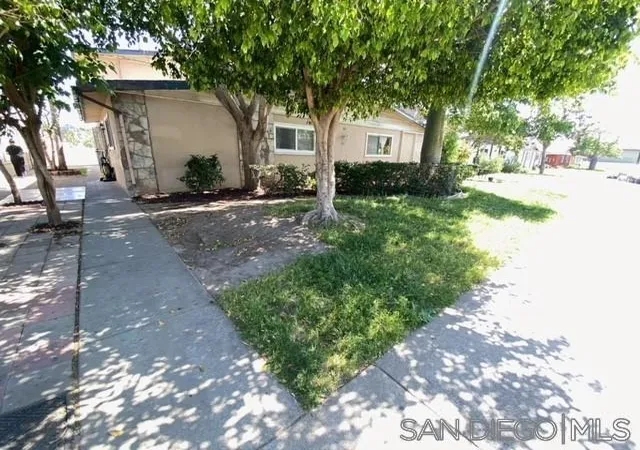 2nd image of 341 Lansing Cir, Escondido, CA 92025 | MLS# 260016059SD
