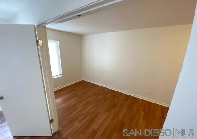 5th image of 341 Lansing Cir, Escondido, CA 92025 | MLS# 260016059SD