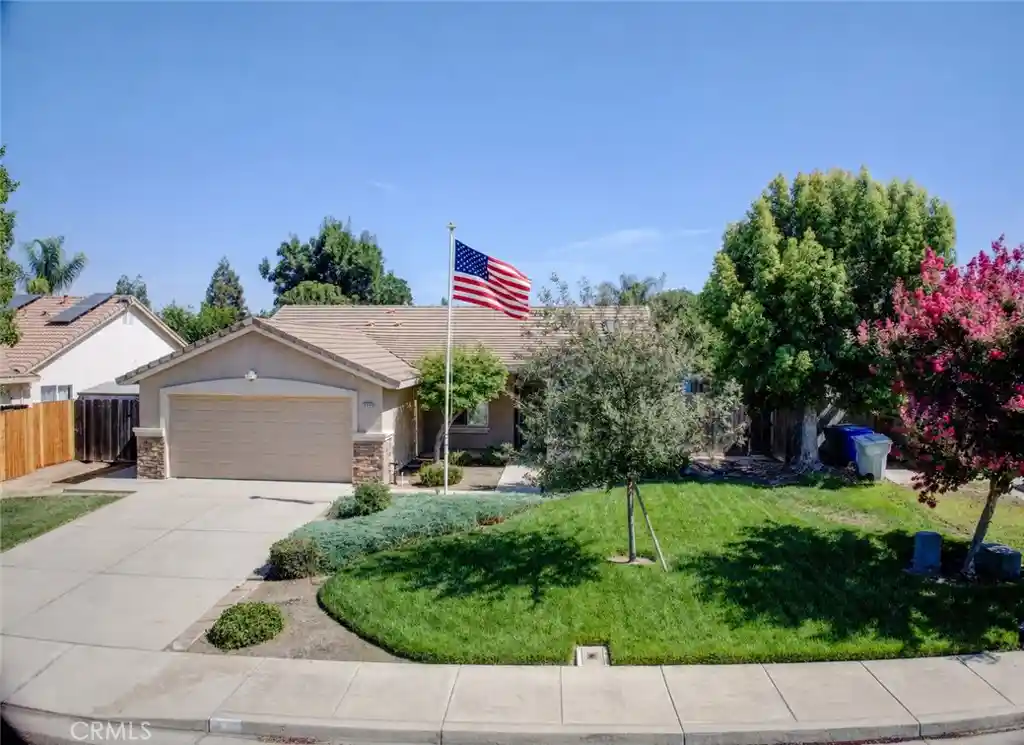 Photo 1 of Sale Pending at 1813 Woodland Hills Dr, Atwater, CA 95301 | MLS# MC26140626 | Listing updated on 2026-07-18
