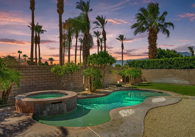 Photo 1 of Single family home for sale at 43798 Pkwy Esplanade E, La Quinta, CA 92253 | MLS# 219149869DA | Listing updated on 2026-09-29