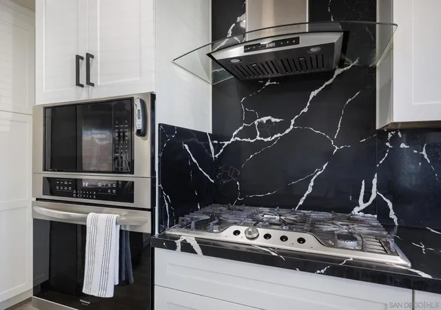 4th image of 1840 Locust St, San Diego, CA 92106 | MLS# 260016075SD