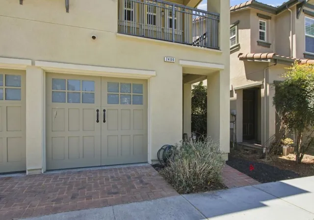 3rd image of 2400 Plateau Dr, San Jose, CA 95125 | MLS# ML82052906