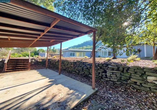 Photo 4 of Single family home for sale at 2420 Tomar Ct, Pinole, CA 94564 | MLS# 41140306 | Listing updated on 2026-10-07