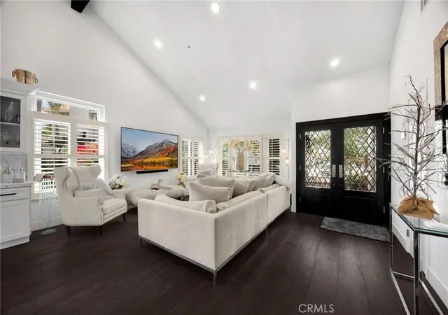 Photo 4 of Sale Pending at 403 Tidland Cir, Placentia, CA 92870 | MLS# PW26143286 | Listing updated on 2026-10-01