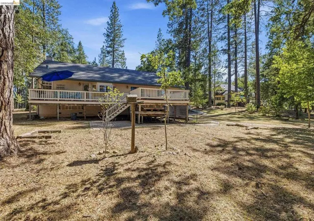 Photo 2 of Single family home for sale at 19015 Apple Valley Dr, Sonora, CA 95370 | MLS# 41140302 | Listing updated on 2026-09-13