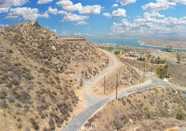 4th image of 20825 Lakemount Ct, Perris, CA 92570 | MLS# PW26137233
