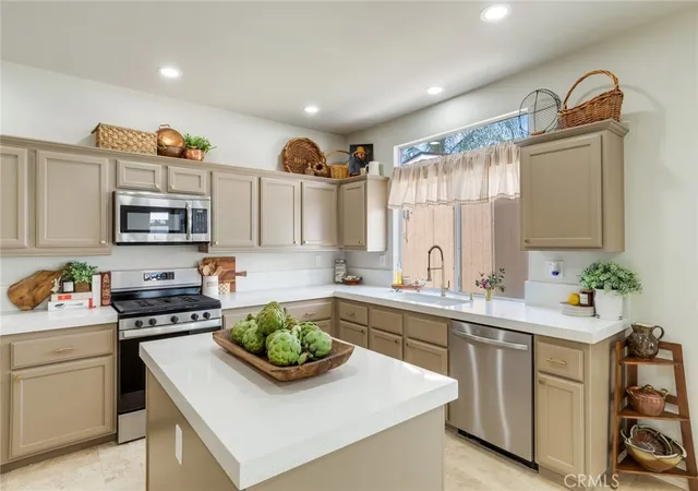 Homes for sale in Murrieta, CA | 39543 Bainbridge Cir, Murrieta, CA 92563 | MLS# IV26144142