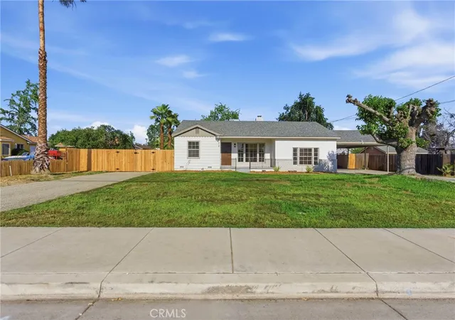 4th image of 932 Baldwin, Bakersfield, CA 93304 | MLS# OC26144184